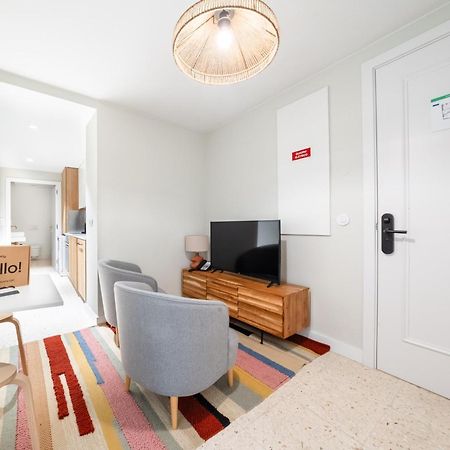 Libere Lisbon Principe Real Apartment Luaran gambar