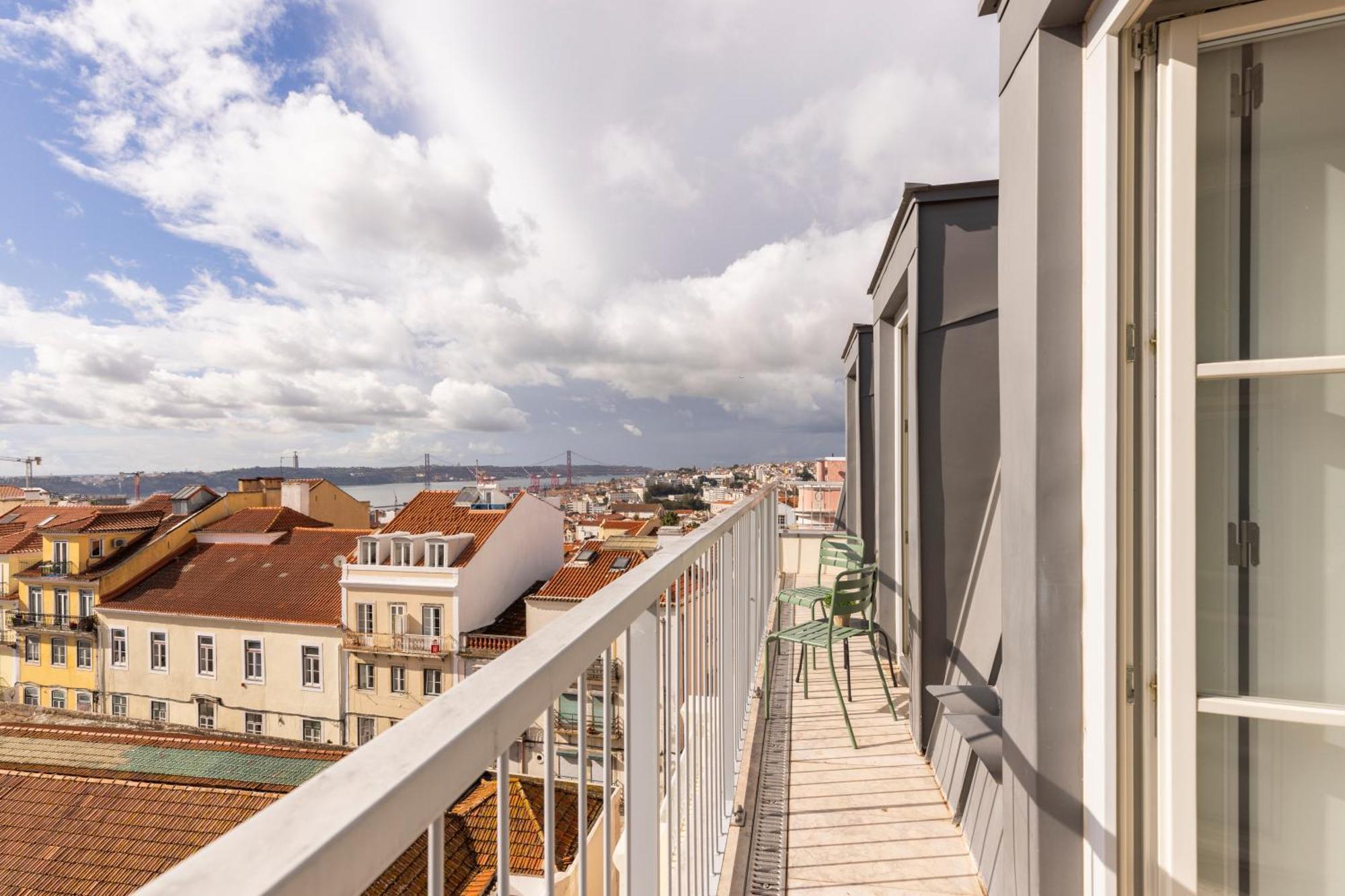 Libere Lisbon Principe Real Apartment Luaran gambar